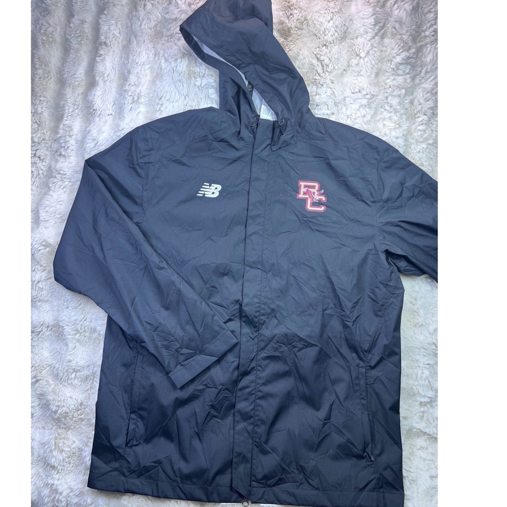 New Balance Boston College Eagles Rain Jacket Mens L Navy Blue Windbreaker A34
